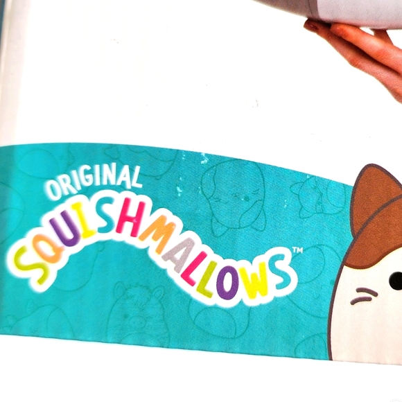 GORDON 🦈 20 inch Squishmallow Inflatable Shark Beach Ball X BigMouth BNIB - Picture 3 of 8